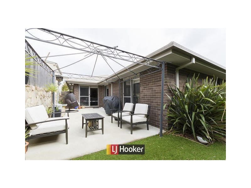 5 Bromham Street, Forde ACT 2914