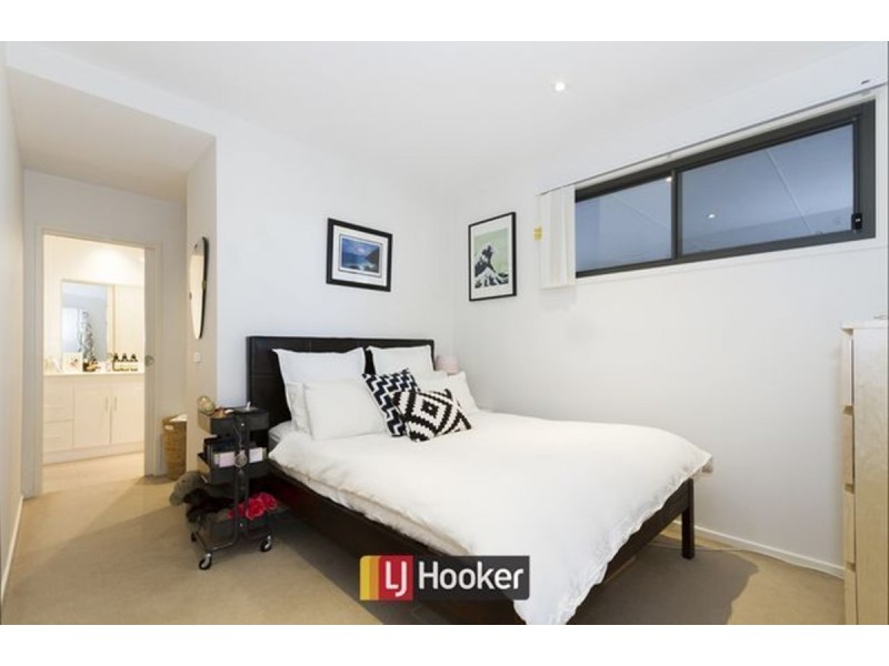 2/20 De Burgh Street, Lyneham ACT 2602