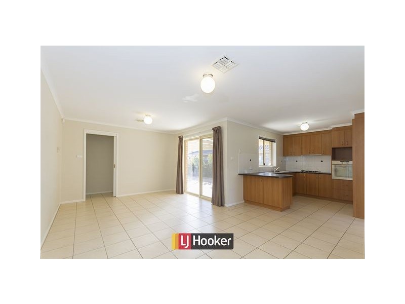 5 Bondfield Street, Gungahlin ACT 2912
