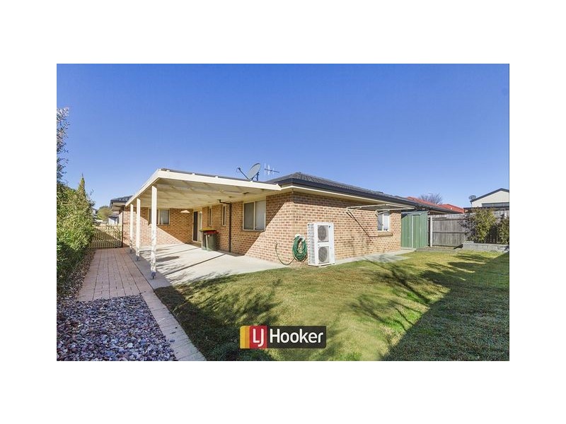 5 Bondfield Street, Gungahlin ACT 2912
