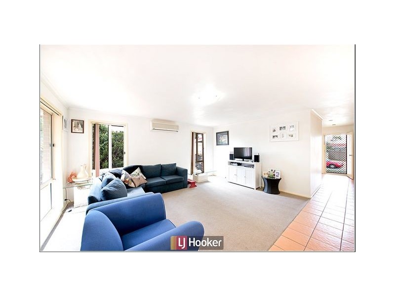 6 Mandurah Place, Ngunnawal ACT 2913