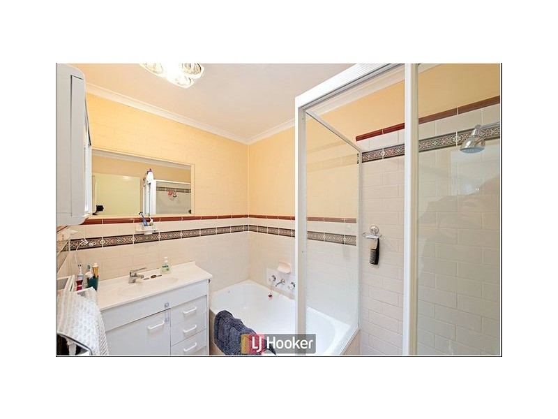 6 Mandurah Place, Ngunnawal ACT 2913