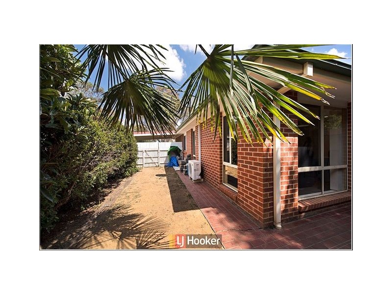 6 Mandurah Place, Ngunnawal ACT 2913