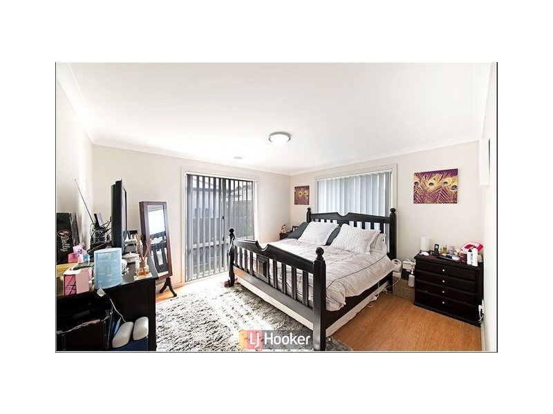 12 Selleck Street, Casey ACT 2913