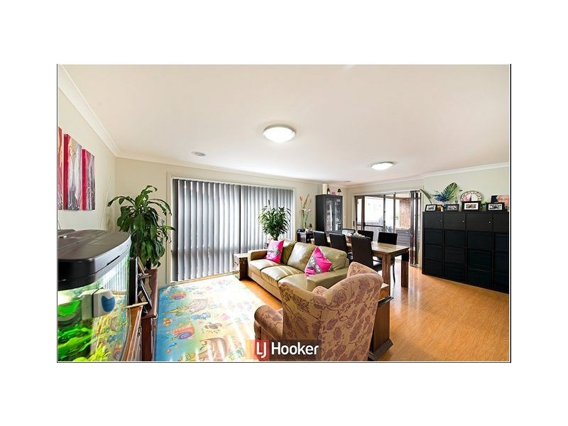 12 Selleck Street, Casey ACT 2913