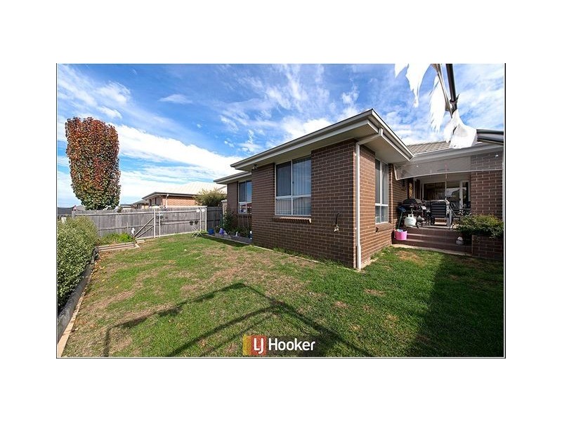 12 Selleck Street, Casey ACT 2913