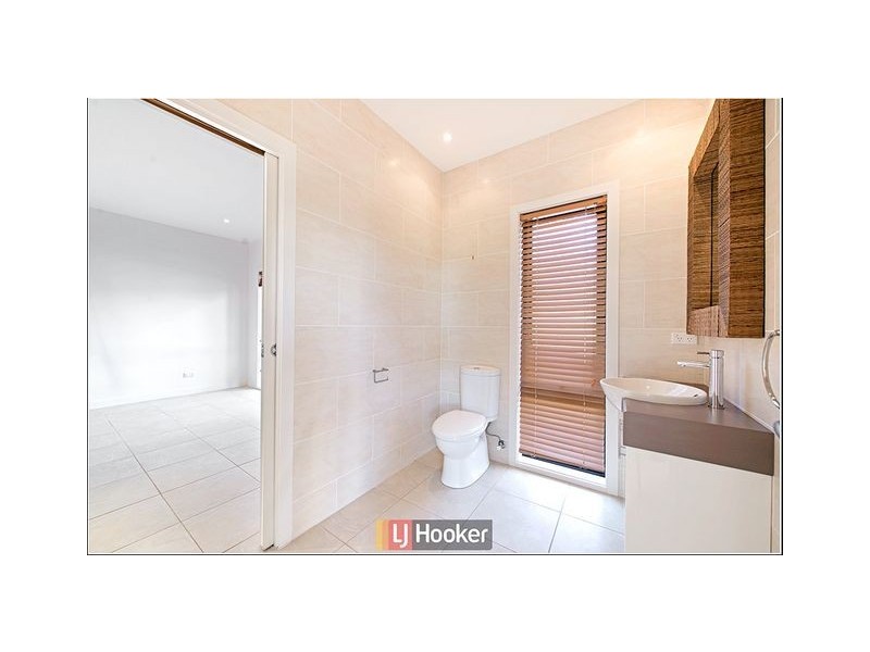 4 Mary Hall Circuit, Dunlop ACT 2615