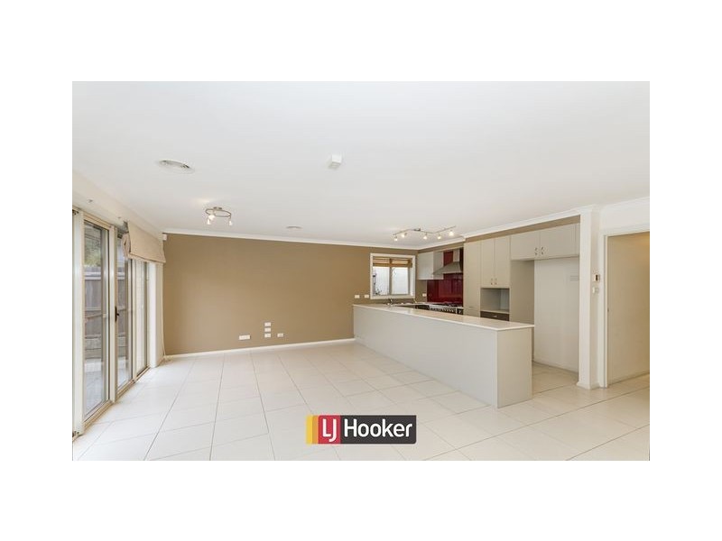 6 Cleggett Street, Forde ACT 2914