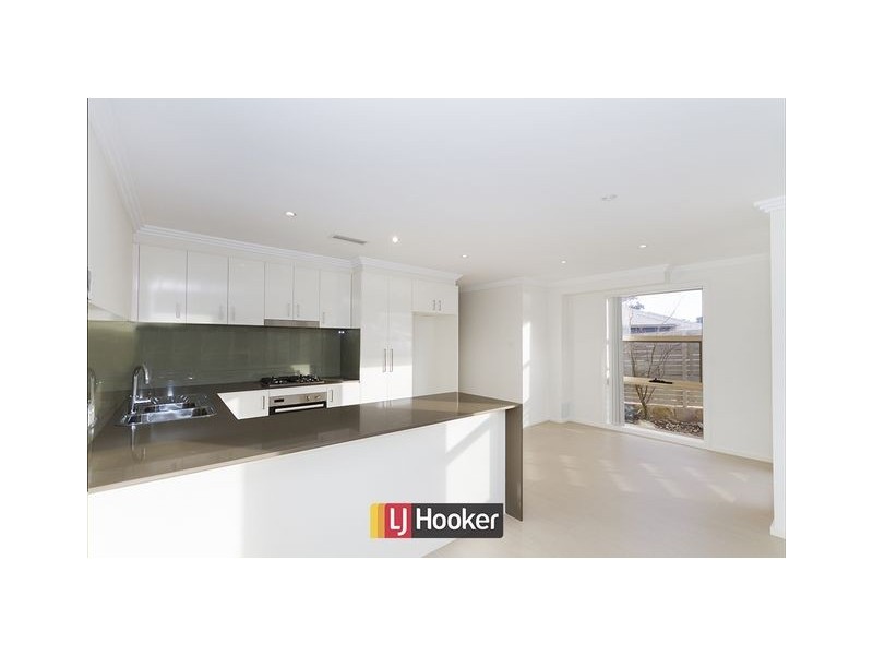 1/3 Deasey Close, Casey ACT 2913