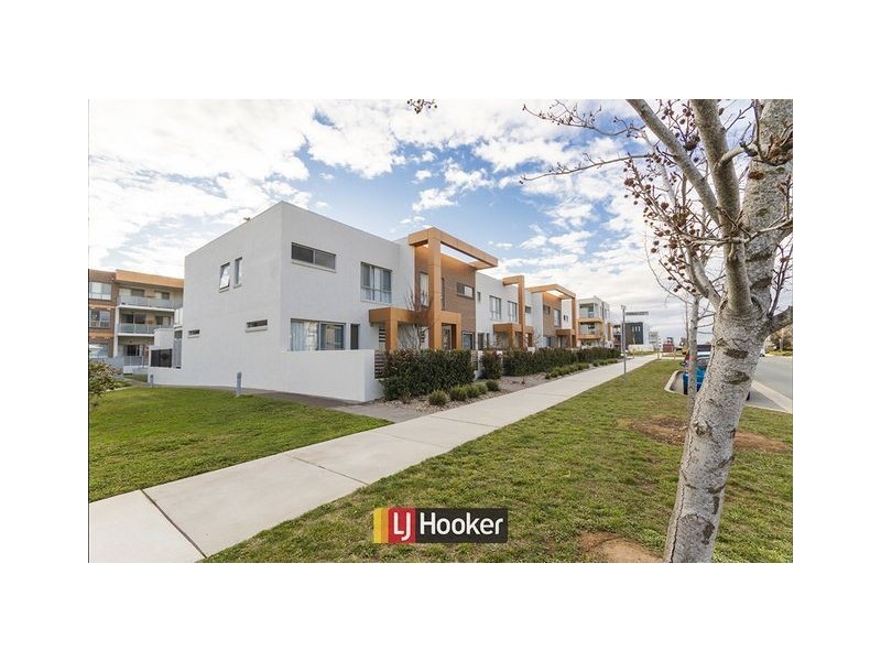 152/16 Kings Canyon Street, Harrison ACT 2914