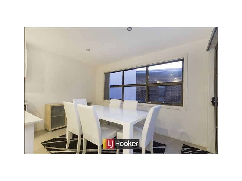 8/25 Owens Crescent, Lyneham ACT 2602