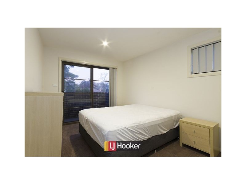 8/25 Owens Crescent, Lyneham ACT 2602