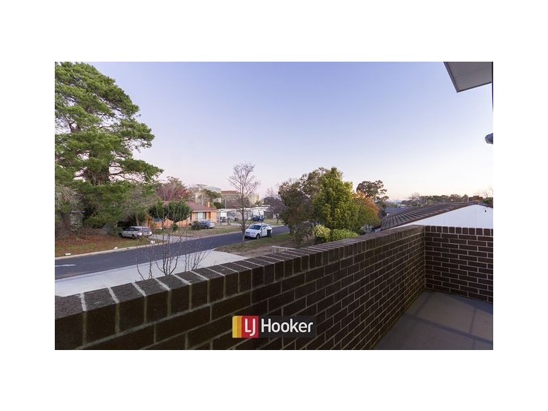 8/25 Owens Crescent, Lyneham ACT 2602