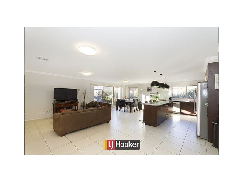 52 Anchorage Street, Harrison ACT 2914