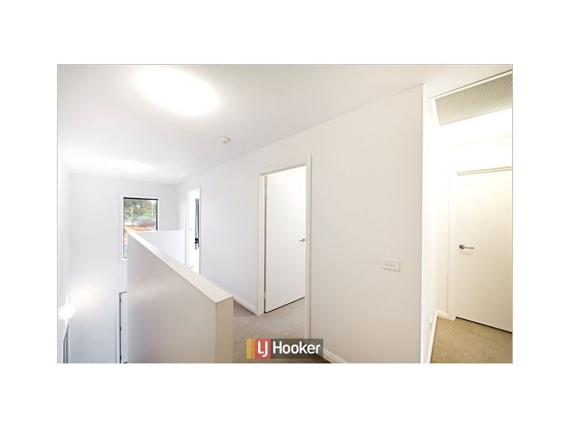 21/98 Henry Kendall Street, Franklin ACT 2913