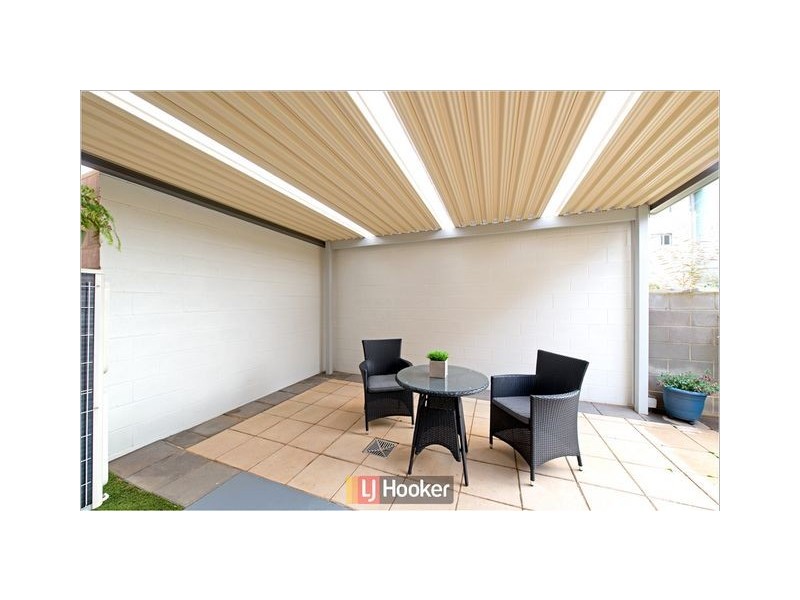 21/98 Henry Kendall Street, Franklin ACT 2913