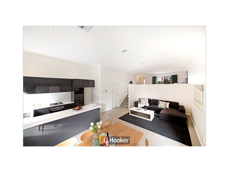 21/98 Henry Kendall Street, Franklin ACT 2913