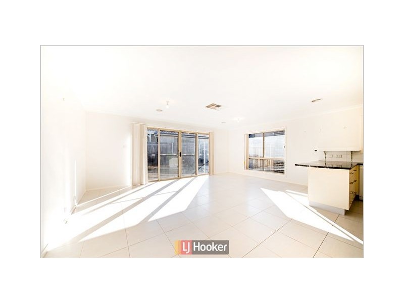 13 Basham Street, Franklin ACT 2913
