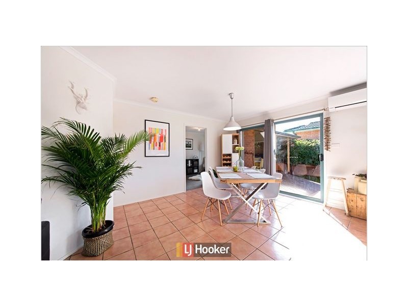 20 Burrumarra Avenue, Ngunnawal ACT 2913