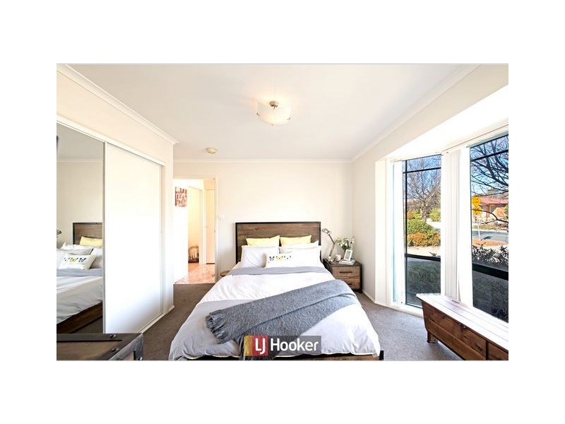 20 Burrumarra Avenue, Ngunnawal ACT 2913