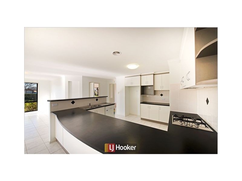 33 Mission Street, Amaroo ACT 2914