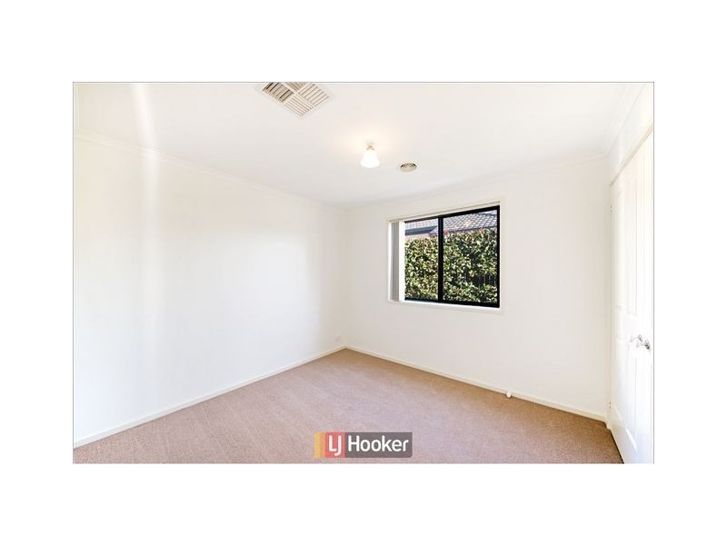 33 Mission Street, Amaroo ACT 2914