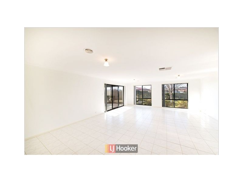 33 Mission Street, Amaroo ACT 2914