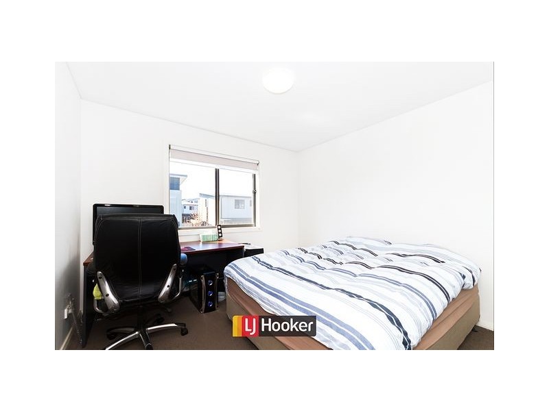 32/82 Henry Kendall Street, Franklin ACT 2913