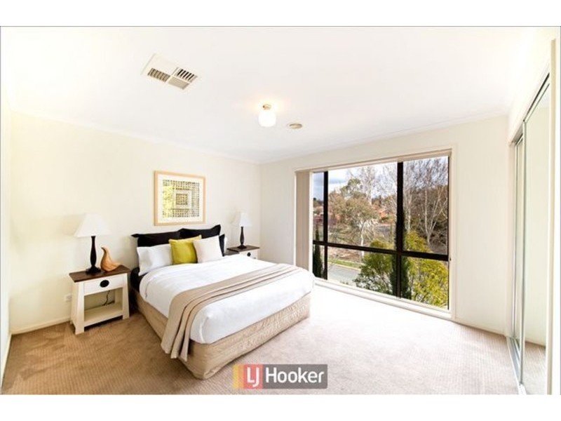 13 Mt Warning Crescent, Palmerston ACT 2913