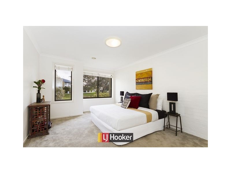 19 Frances Burke Street, Gungahlin ACT 2912