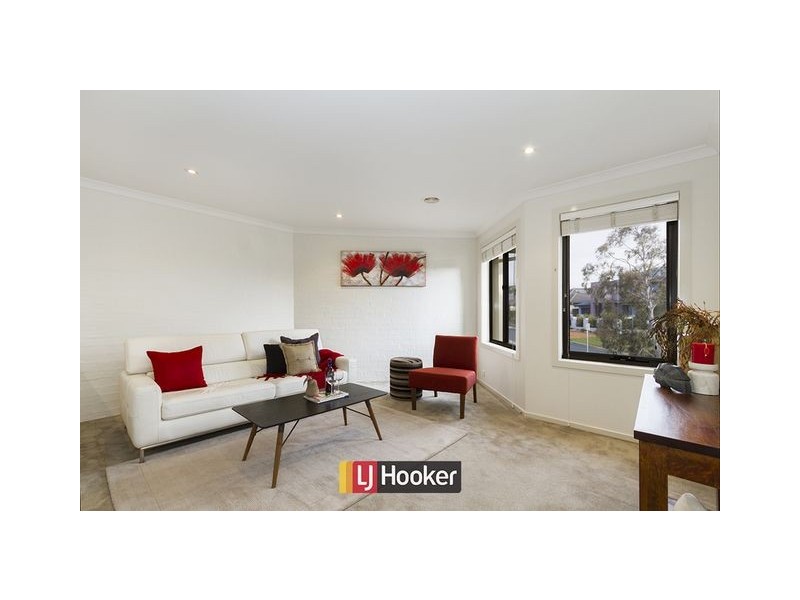 19 Frances Burke Street, Gungahlin ACT 2912