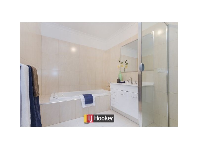 19 Frances Burke Street, Gungahlin ACT 2912