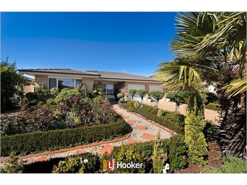 4 Wellesley Street, Amaroo ACT 2914