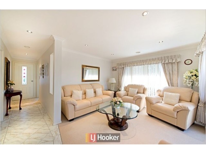 4 Wellesley Street, Amaroo ACT 2914