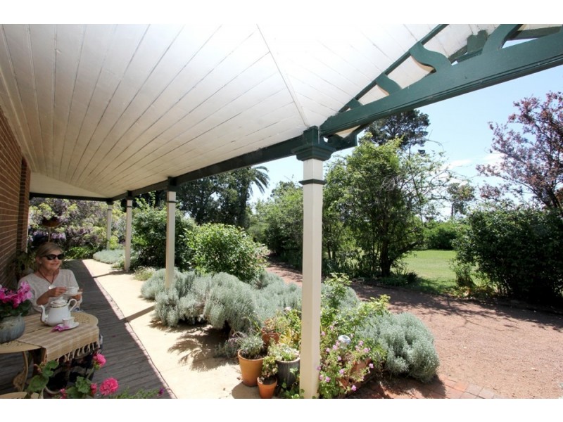 47 Morton Avenue, Yass NSW 2582