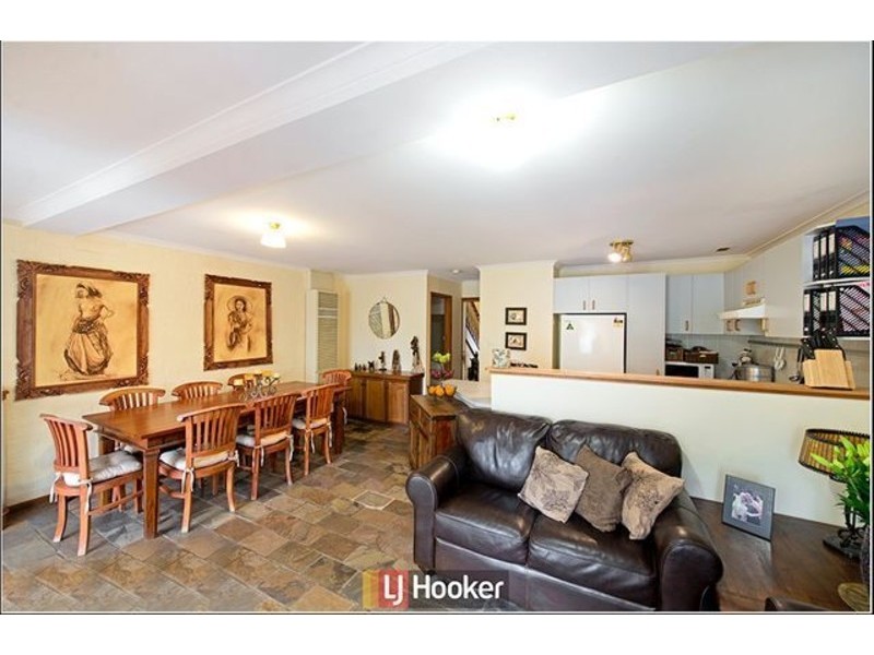 17 Burin Street, Ngunnawal ACT 2913