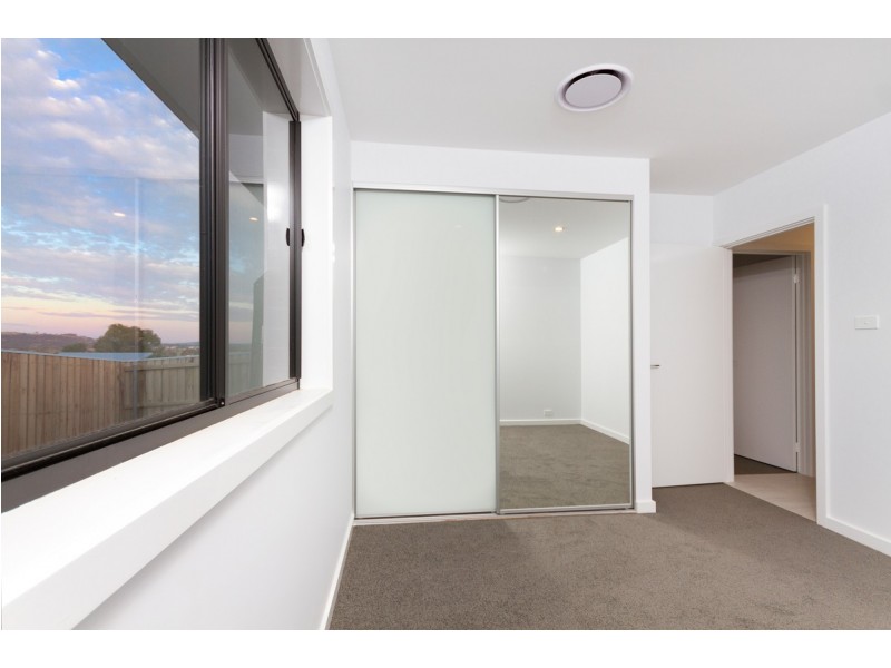 10 Fricker Place, Casey ACT 2913
