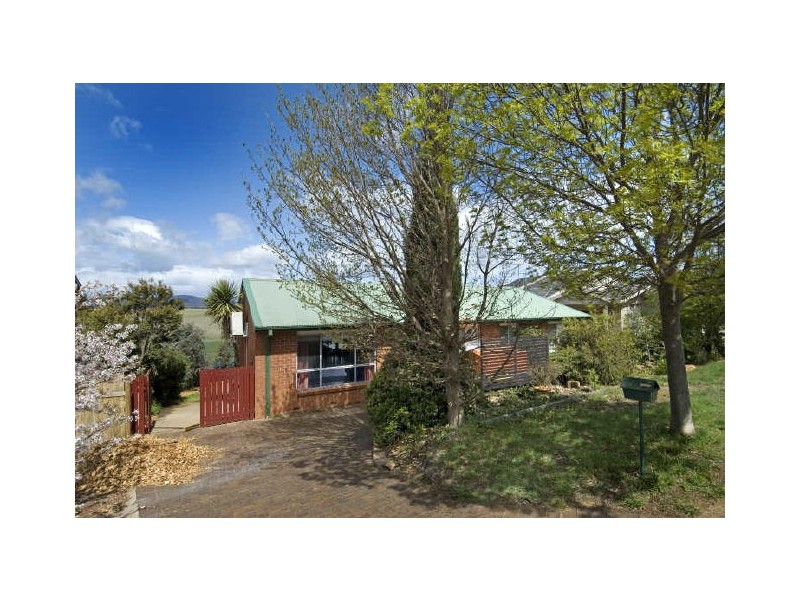 89 Weddin Circuit, Palmerston ACT 2913