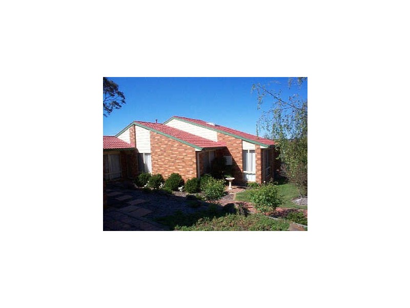 4 Deumonga Court, Ngunnawal ACT 2913