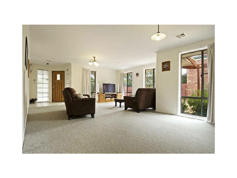 9 Lett Place, Amaroo ACT 2914