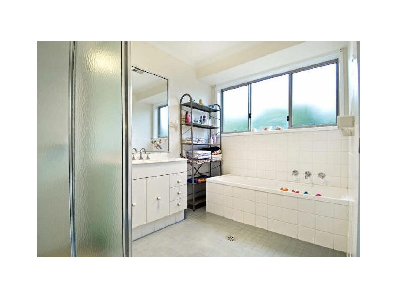 9 Lett Place, Amaroo ACT 2914