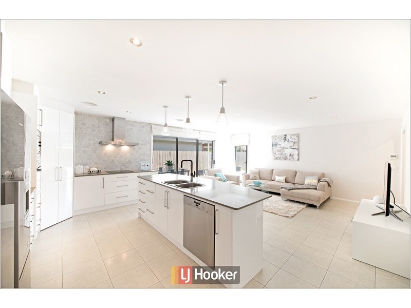 19 Windjana Street, Harrison ACT 2914