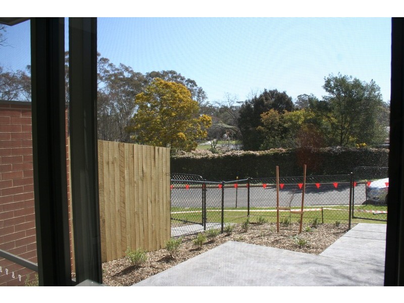2/8 Robson Street, Garran ACT 2605