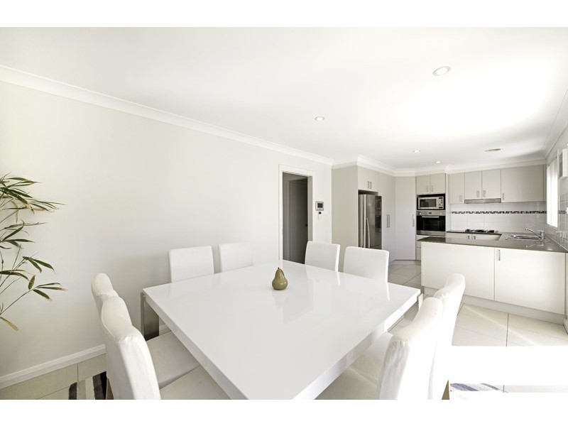 13 Lansdown Crescent, Casey ACT 2913