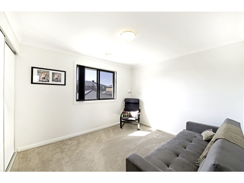 13 Lansdown Crescent, Casey ACT 2913