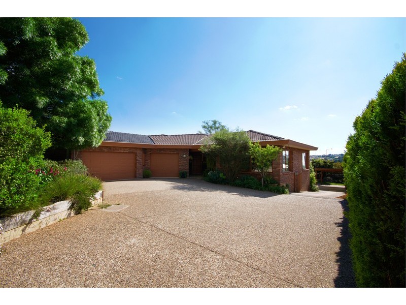 16 Lambell Close, Palmerston ACT 2913