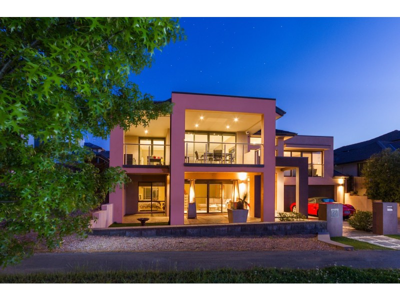 22 Wunderlich Street, Gungahlin ACT 2912