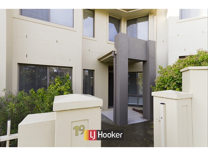 19 Frances Burke Street, Gungahlin ACT 2912
