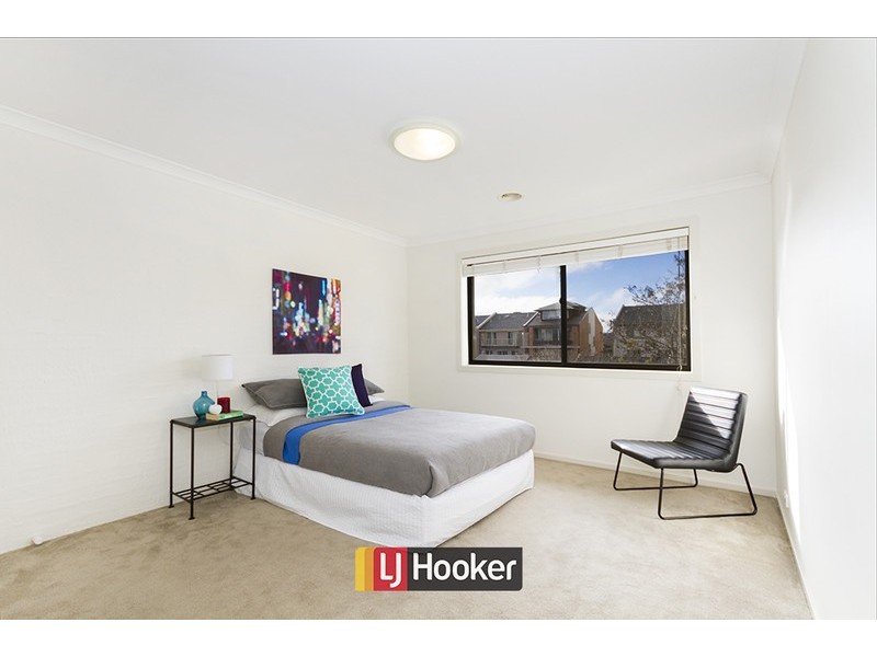 19 Frances Burke Street, Gungahlin ACT 2912