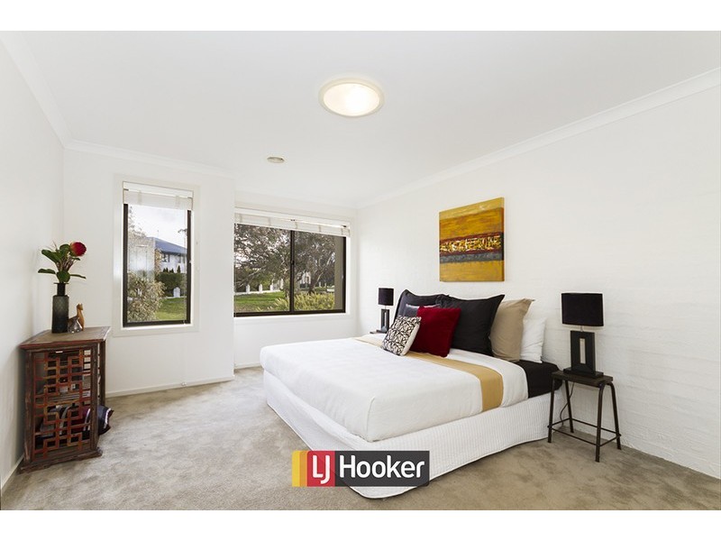 19 Frances Burke Street, Gungahlin ACT 2912